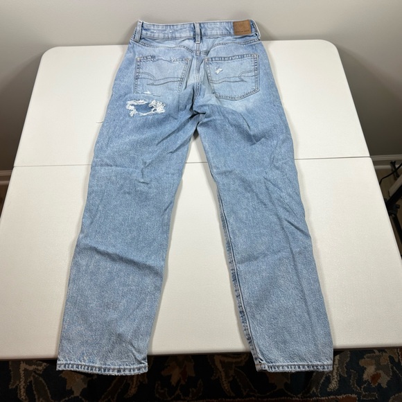 American Eagle Outfitters Distressed Denim Mom Straight Jean - Picture 6 of 9